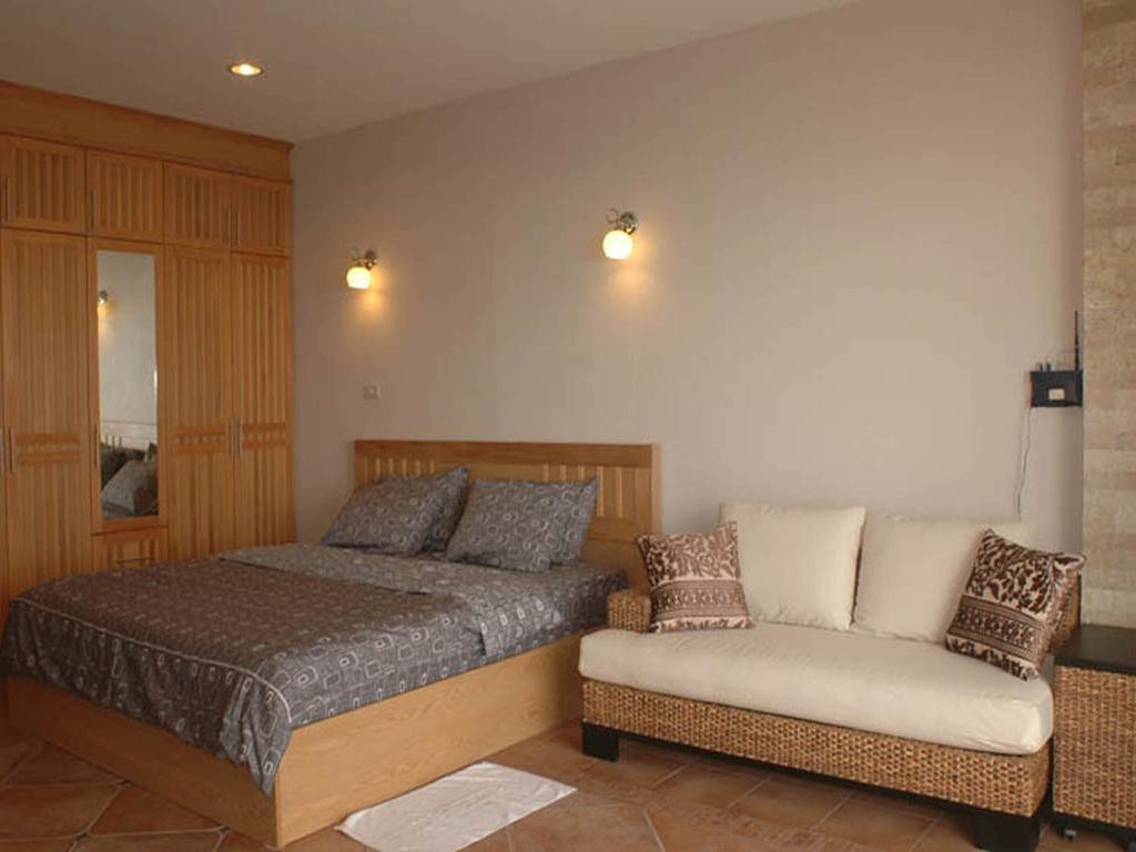 Apartments At View Talay Pattaya Exterior photo